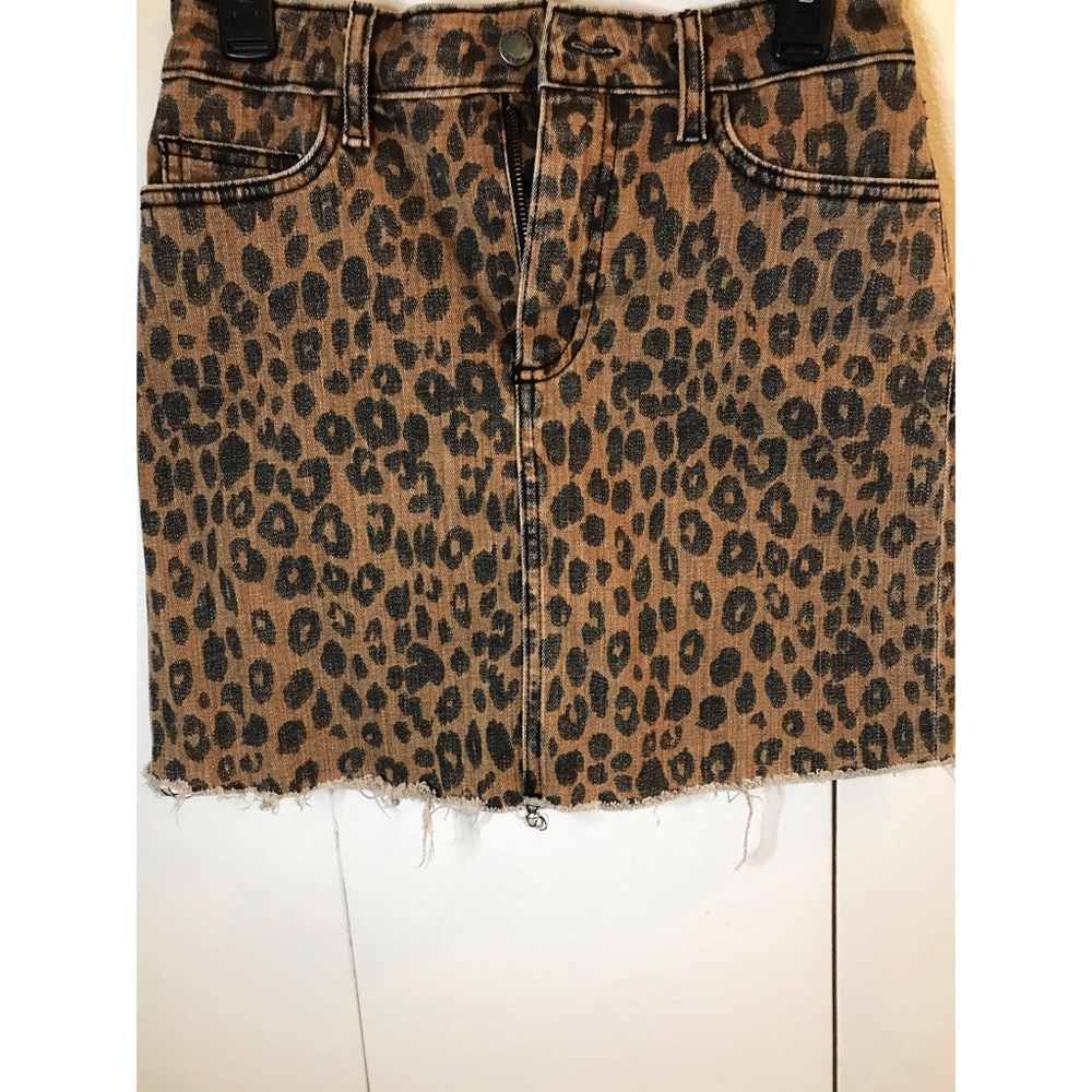 CARMAR LA Vintage Leopard Print Mini Jean Skirt
